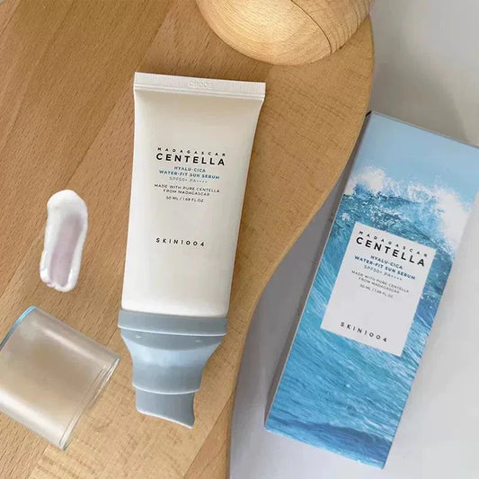 Madagascar Centella Sunscreen SPF50+ PA++++ Hydrating - Maison Novaire #