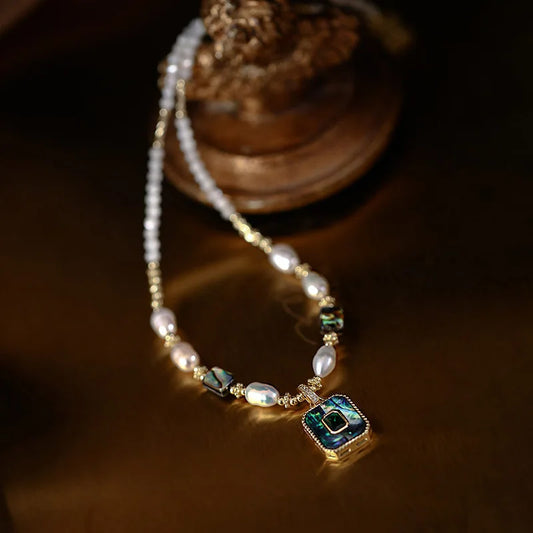 Pearl Pendant Necklace. - Maison Novaire