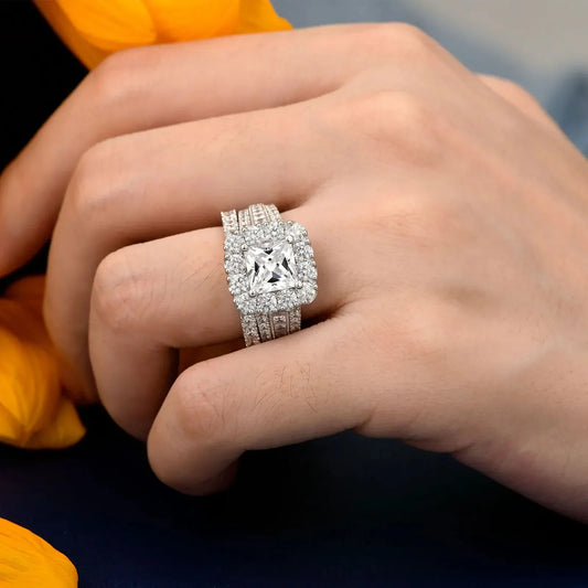 Silver Moissanite VVS1 Diamond Wedding Ring Set. - Maison Novaire