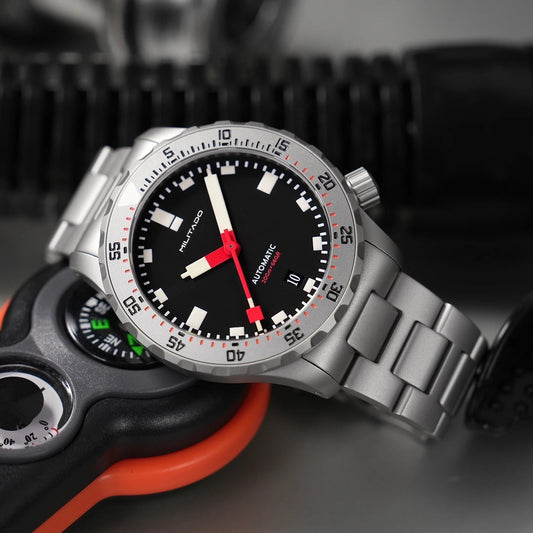 How to Choose a Luxury Watch That Actually Looks Expensive in 2026