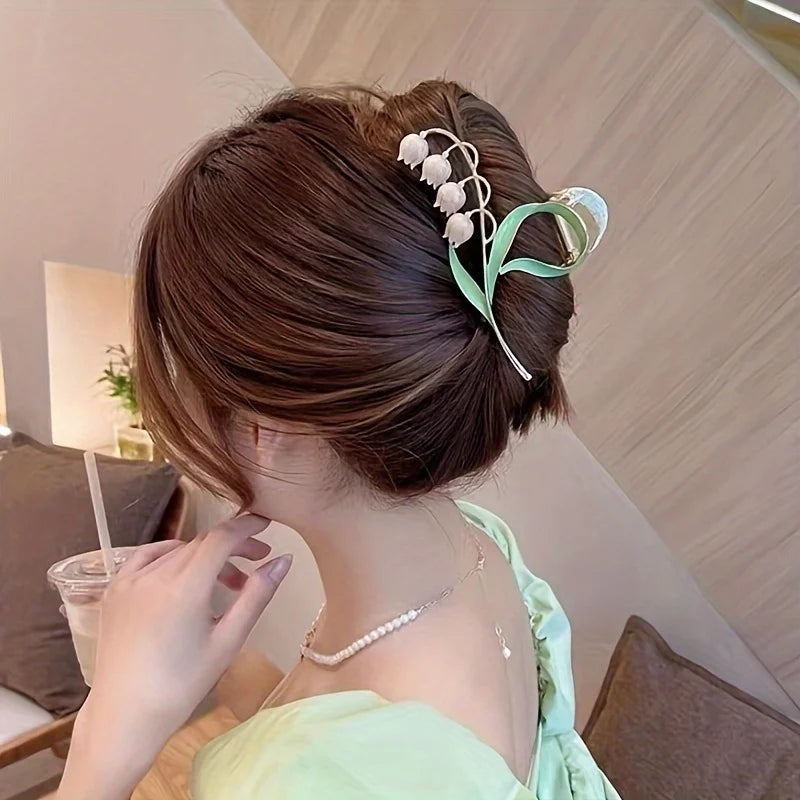 1PCS Bell Orchid Flowers Super Fairy Temperament Hair Accessories, Large Premium Feeling Scratch Clip, Autumn Hundred Shark Clip - Maison Novaire