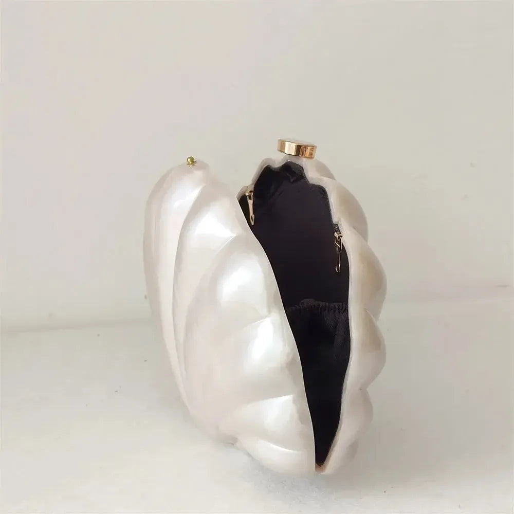 Acrylic Shell Ladies Clutch Purse. - Maison Novaire