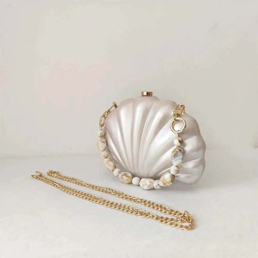 Acrylic Shell Ladies Clutch Purse. - Maison Novaire