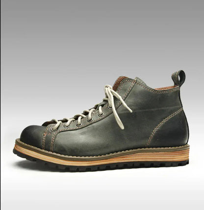 Cowhide Hiking Trekking Boots - Maison Novaire #