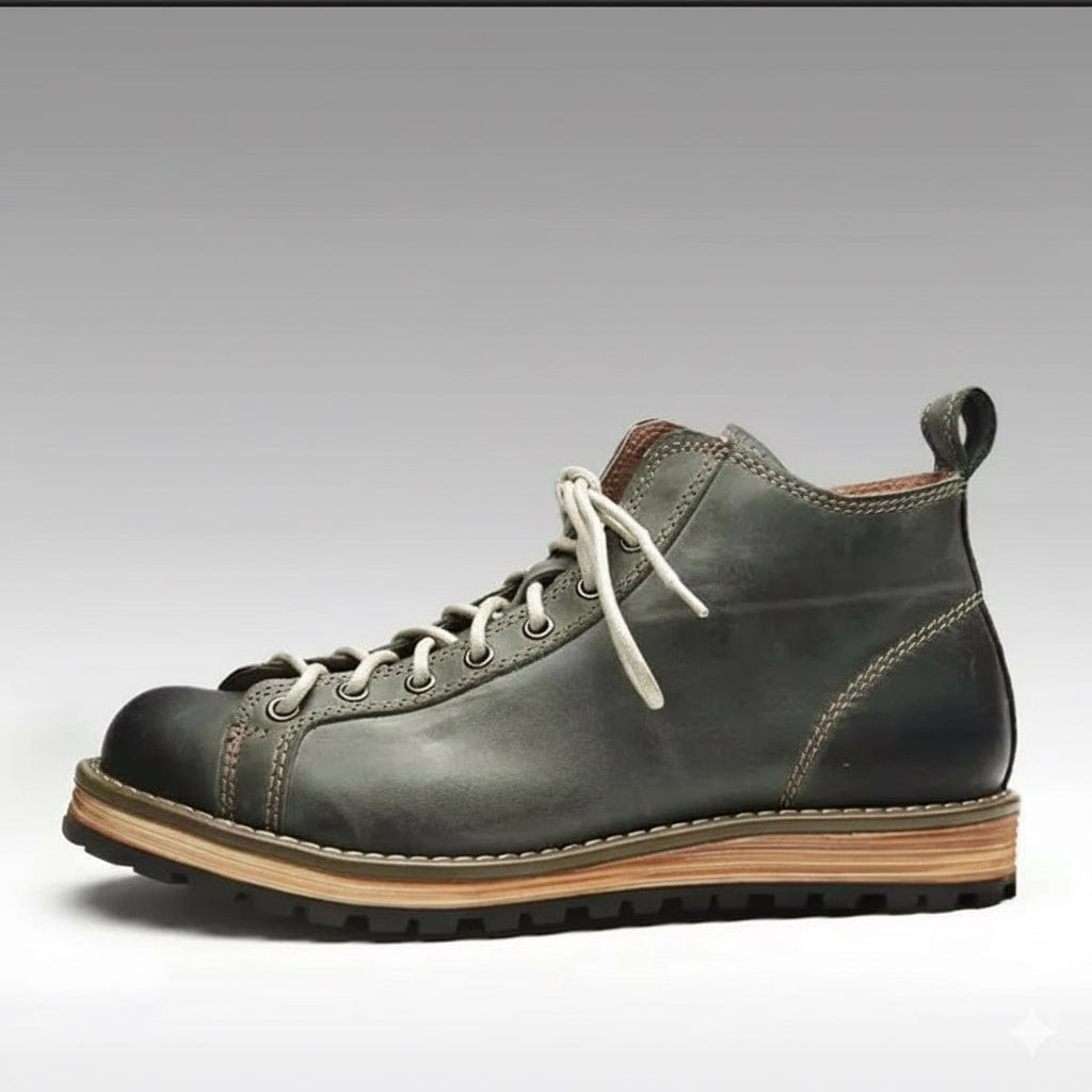 Cowhide Hiking Trekking Boots - Maison Novaire #