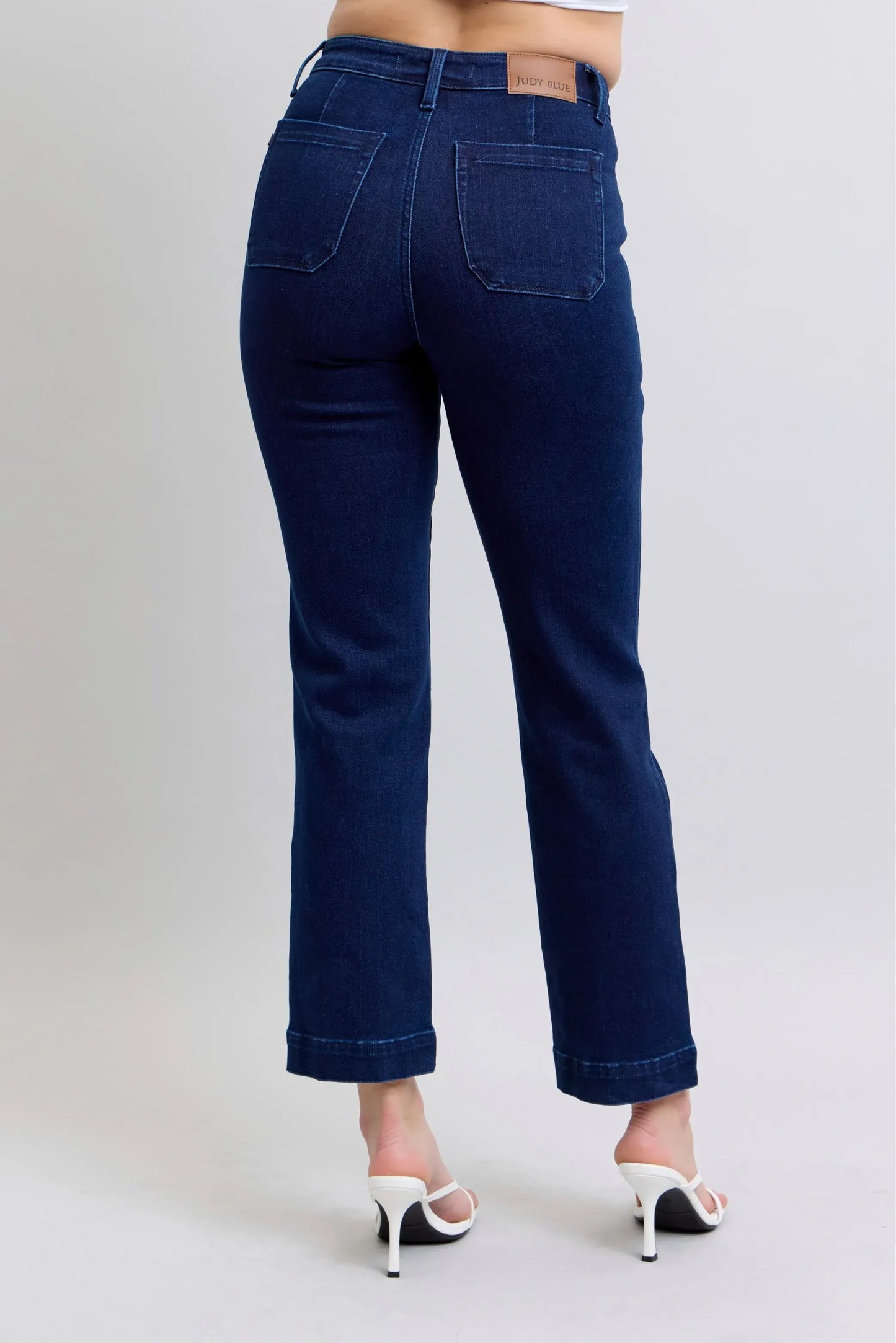 Indigo Star Stud High-Waist Straight-Leg Jeans - BLAKESTORE-NG
