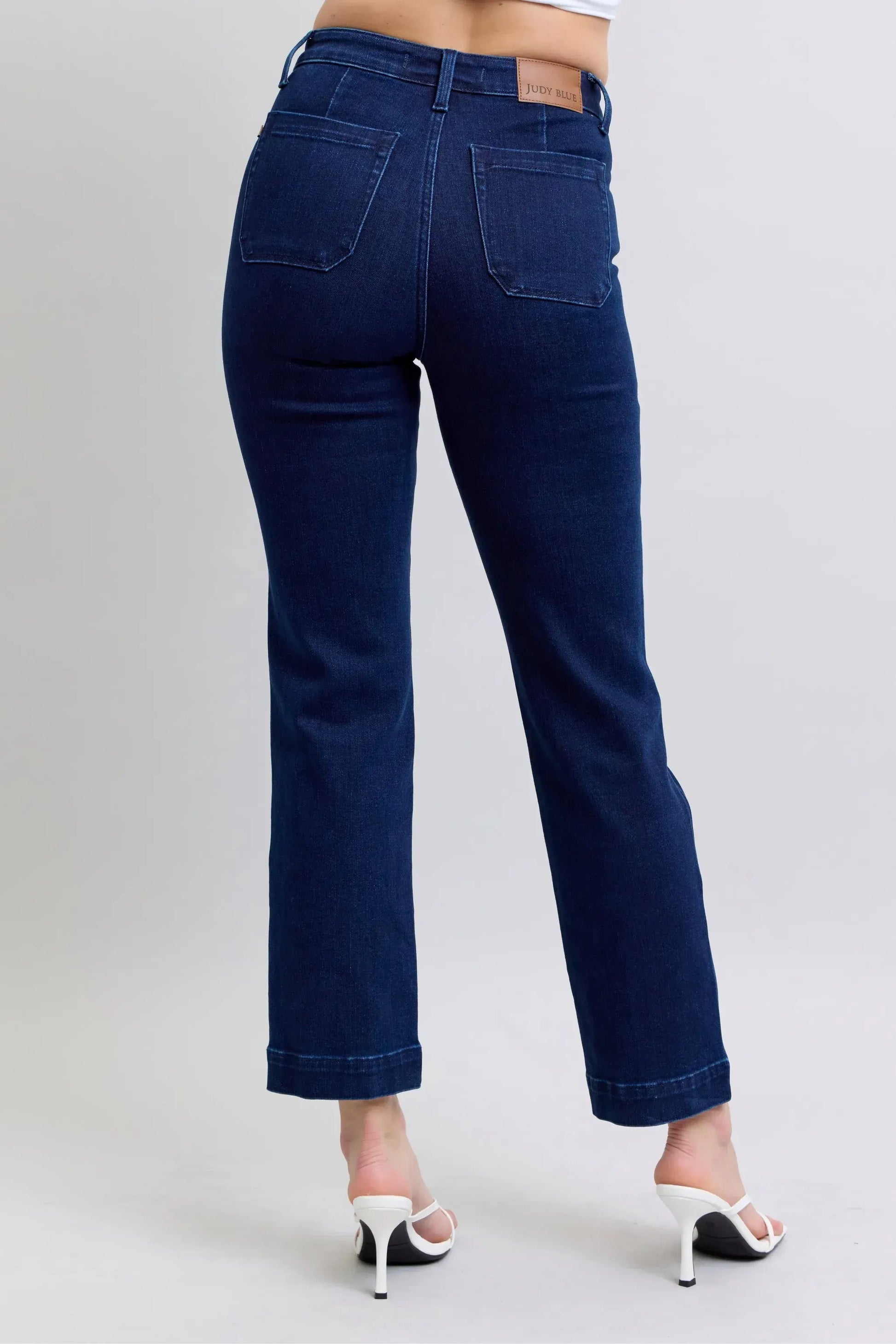 Indigo Star Stud High-Waist Straight-Leg Jeans - BLAKESTORE-NG