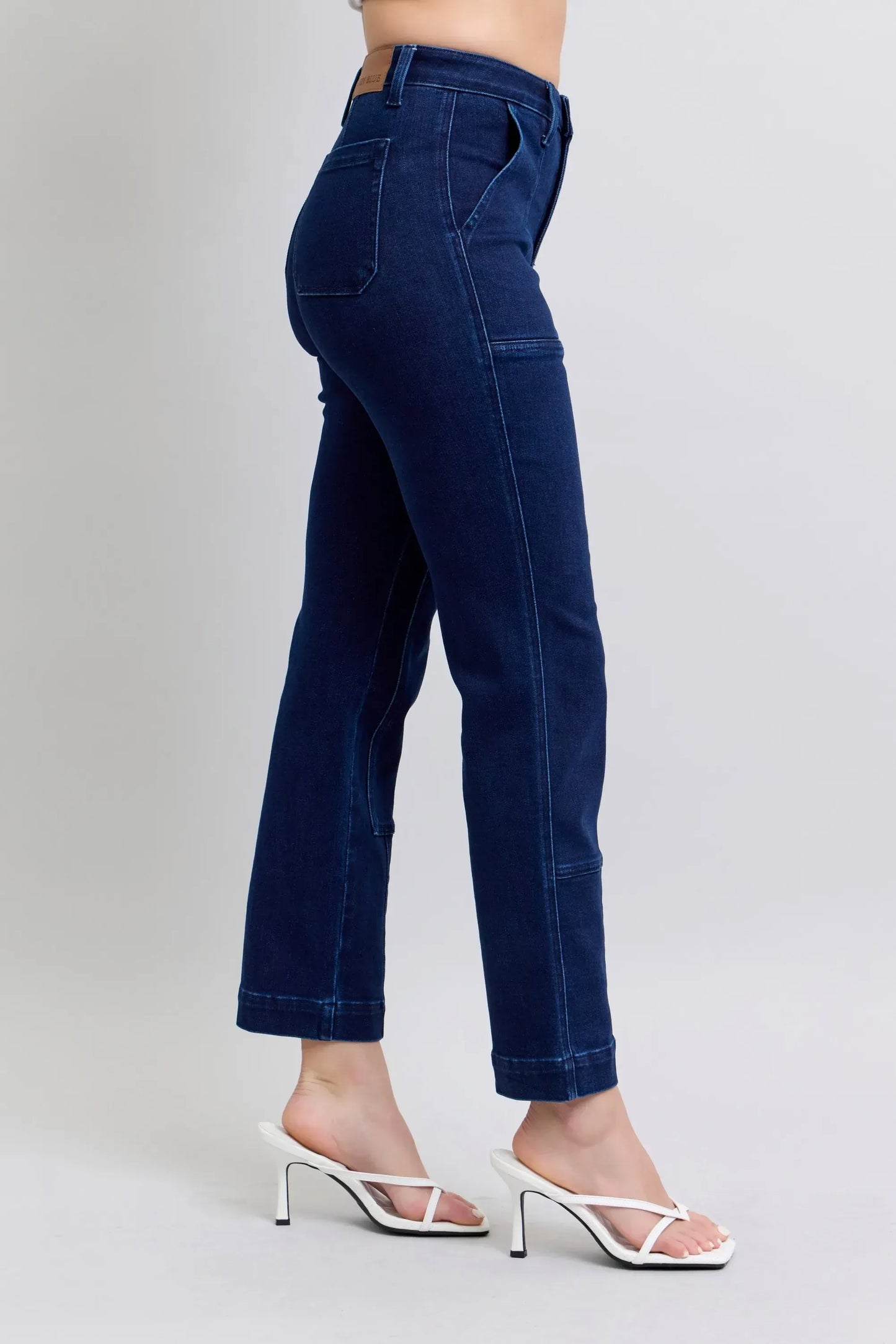 Indigo Star Stud High-Waist Straight-Leg Jeans - BLAKESTORE-NG