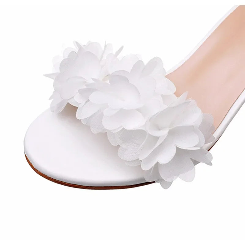 Lady Round Head Square Heel Thick Heel Shoes. Shallow Mouth. - Maison Novaire #
