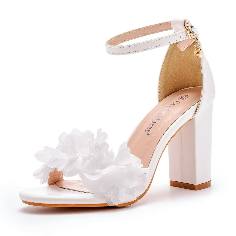 Lady Round Head Square Heel Thick Heel Shoes. Shallow Mouth. - Maison Novaire #