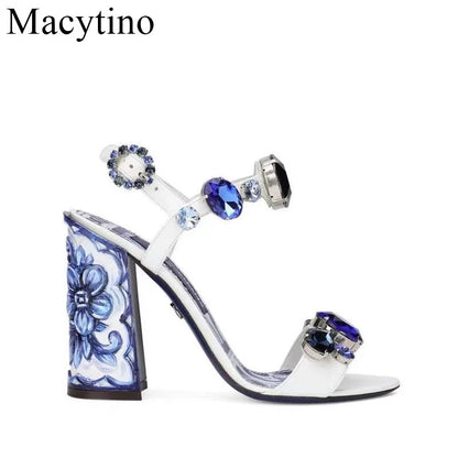 Luxury Diamond Crystal Decor Modern Sandals for Women. - Maison Novaire #
