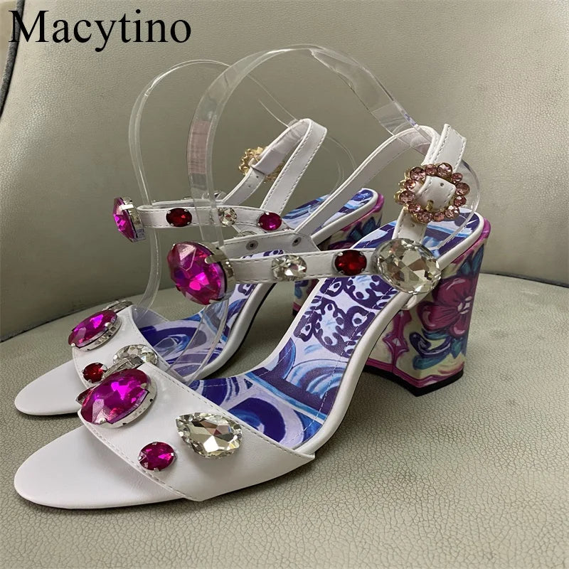 Luxury Diamond Crystal Decor Modern Sandals for Women. - Maison Novaire #