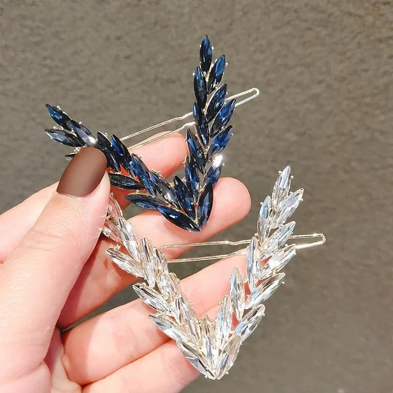 Luxury Shining V Shape Buckle Hairpins. - Maison Novaire #