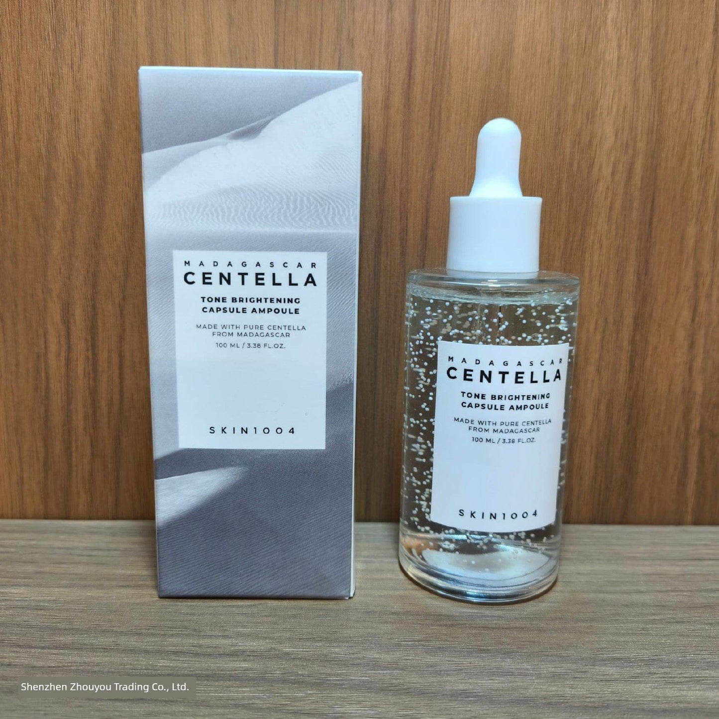 Madagascar Centella Sunscreen SPF50+ PA++++ Hydrating - Maison Novaire #