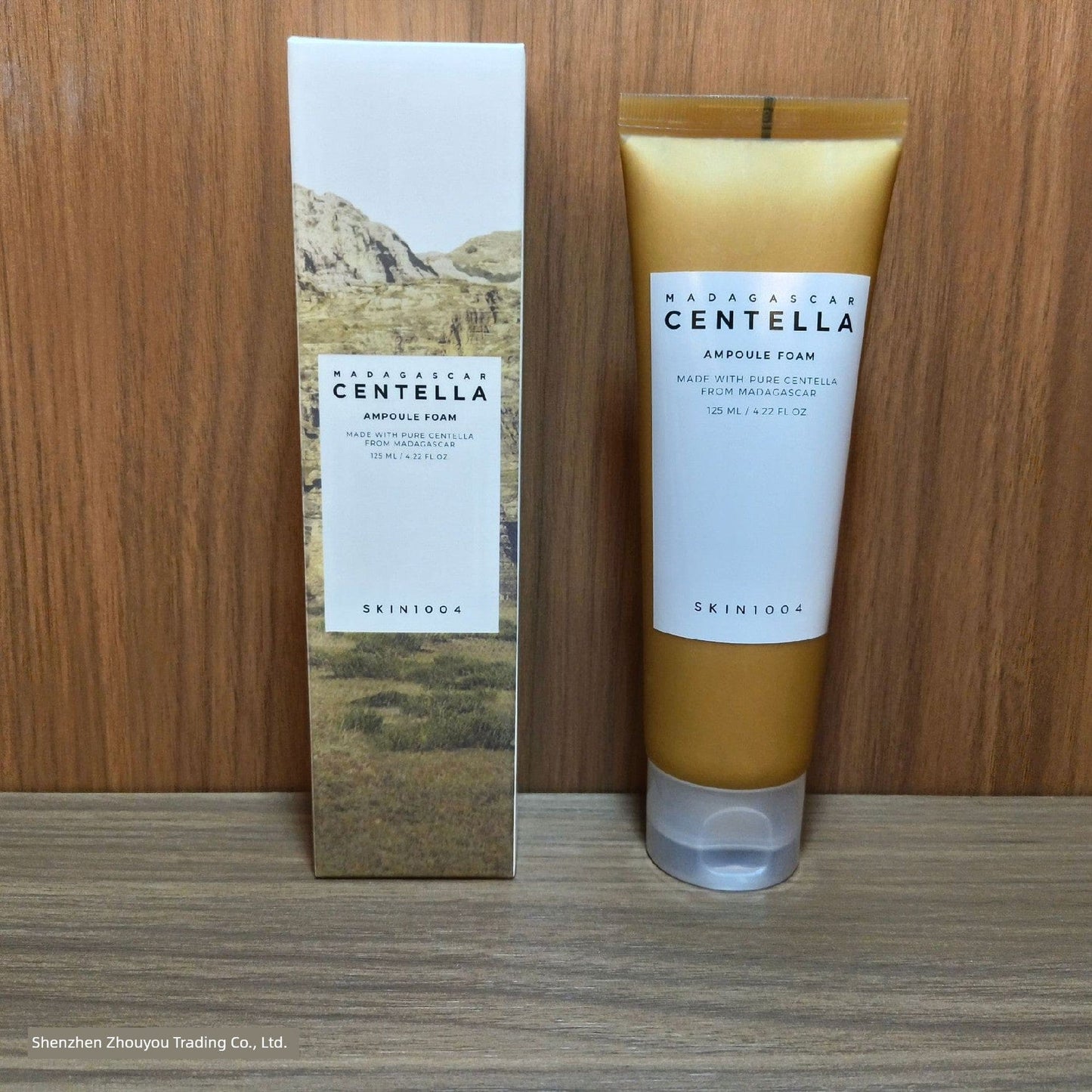 Madagascar Centella Sunscreen SPF50+ PA++++ Hydrating - Maison Novaire #
