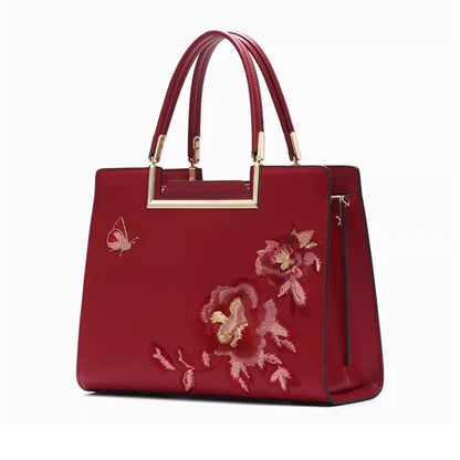 New Embroidered Women's Light Bag.. - Maison Novaire #