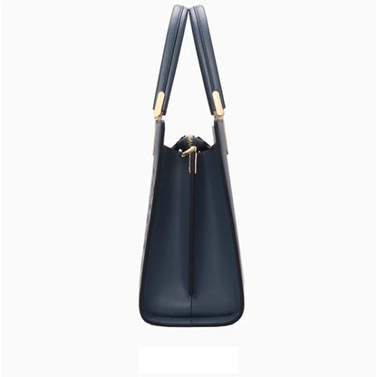 New Embroidered Women's Light Bag.. - Maison Novaire #