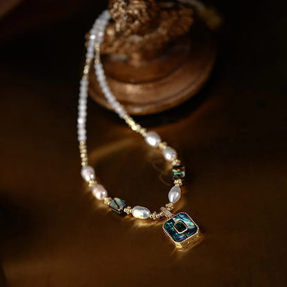 Pearl Pendant Necklace. - Maison Novaire
