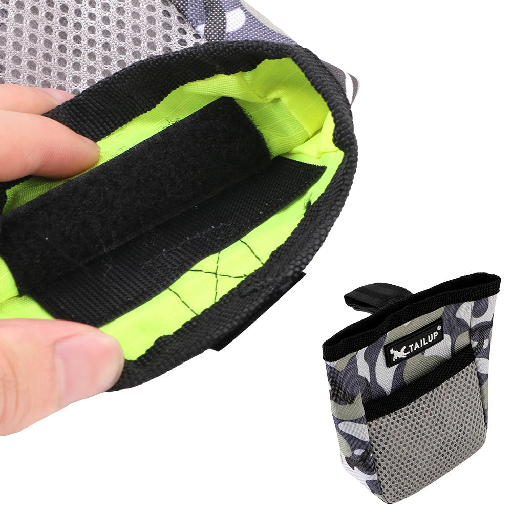 Pet Feed Pocket Snack Accessories For Dog. - Maison Novaire #