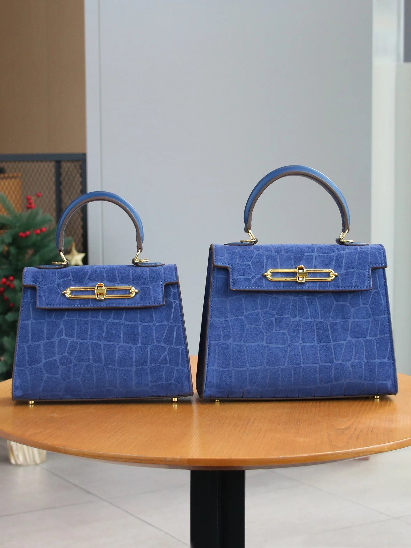 Fall/Winter Frosted Crocodile Fashion Handbag