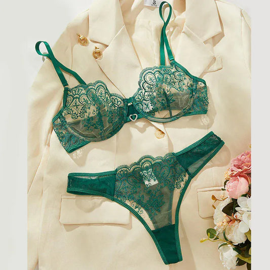 Sexy Lace Push-Up Bra Set - Maison Novaire