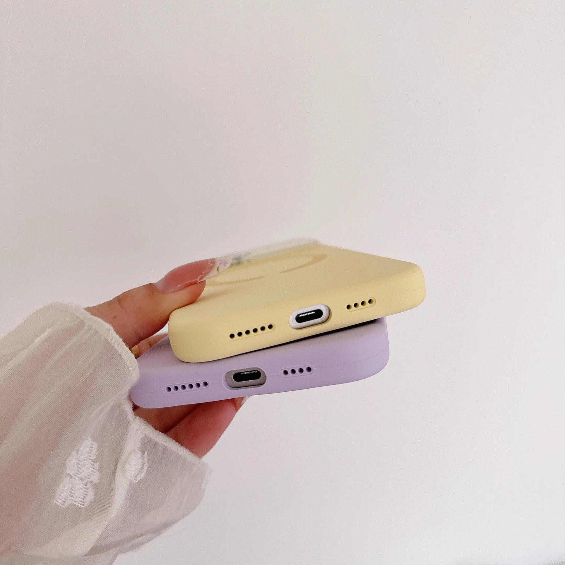 Silicone MagSafe Magnetic Phone Case. - Maison Novaire #