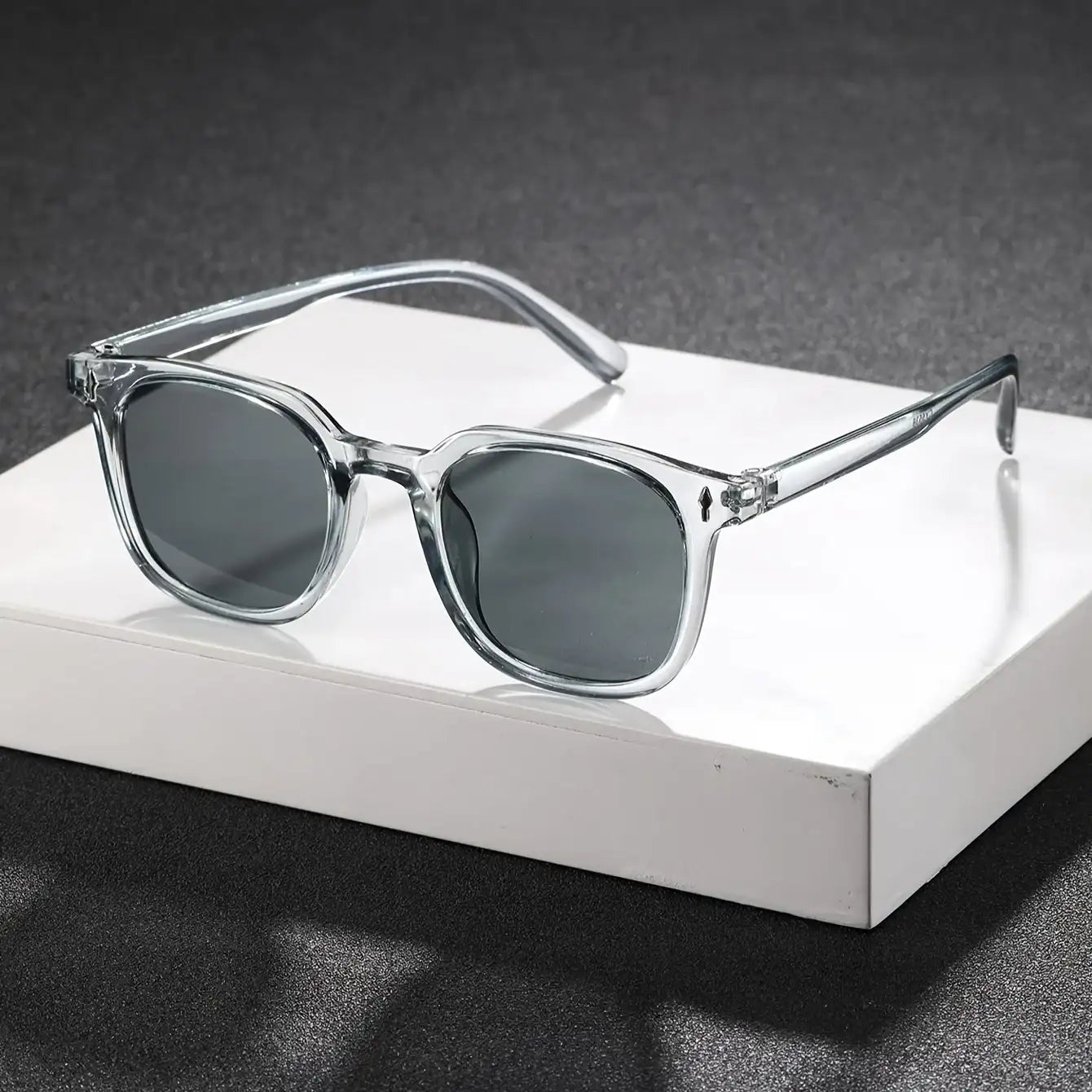 Square Transparent Shades - Maison Novaire #