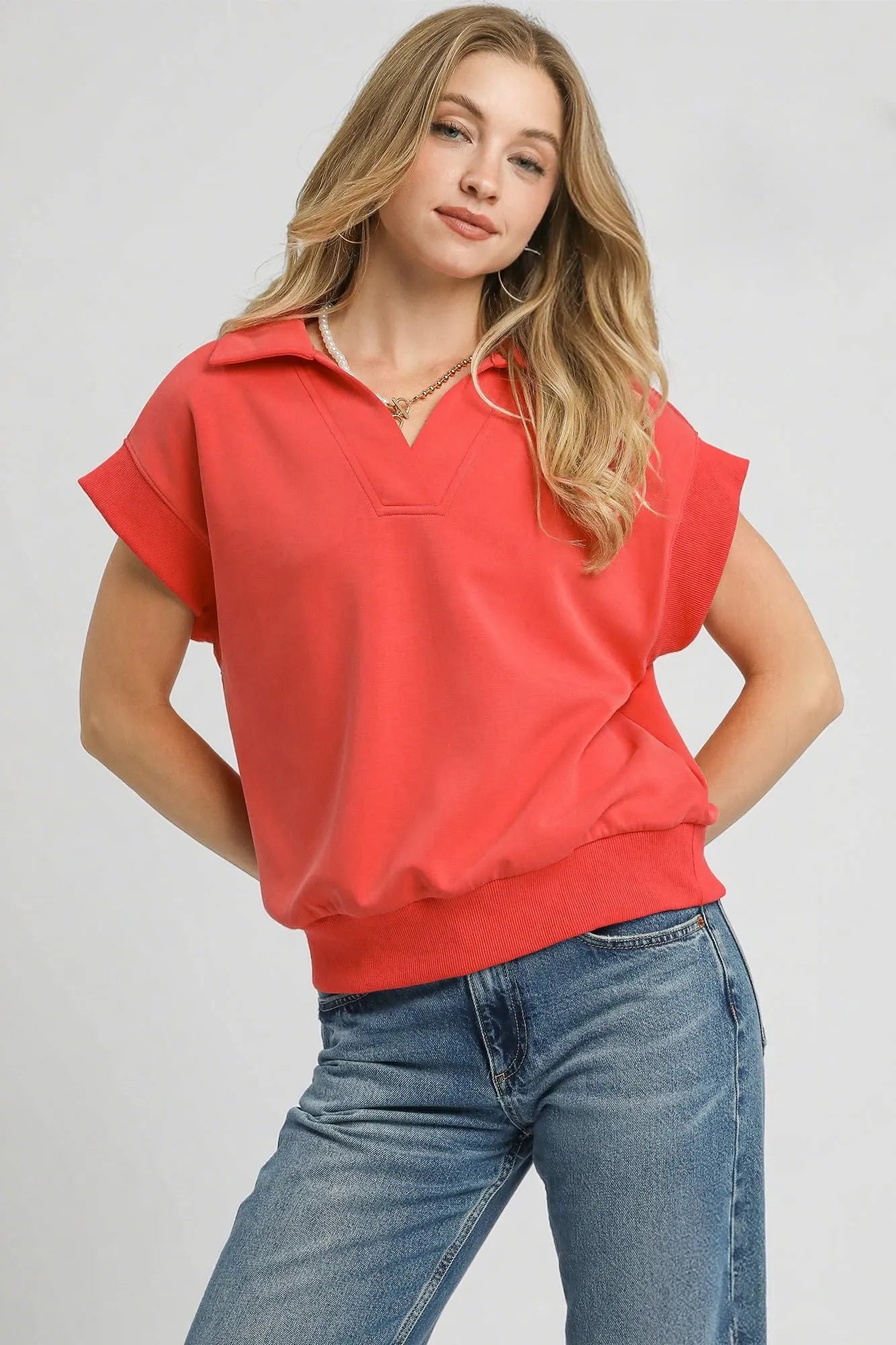 Umgee Luxe Knit Collared Short Sleeve Polo Sweatshirt. - Maison Novaire #