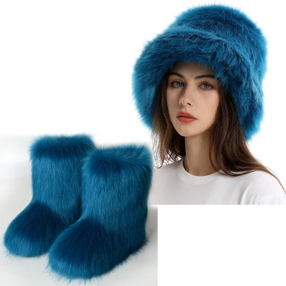 Women's Fur Snow Boots with Hat. - Maison Novaire #