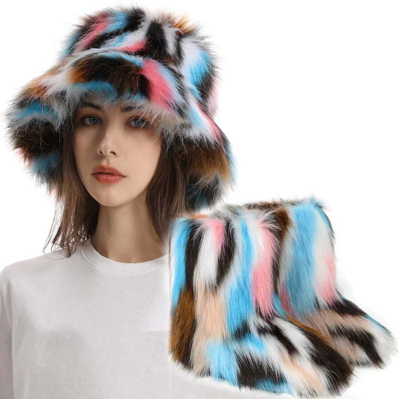Women's Fur Snow Boots with Hat. - Maison Novaire #